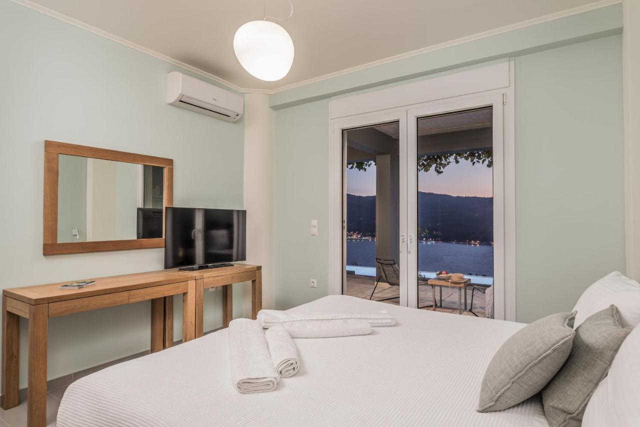 Apartamento Heaven'S Door Samos Town Exterior foto